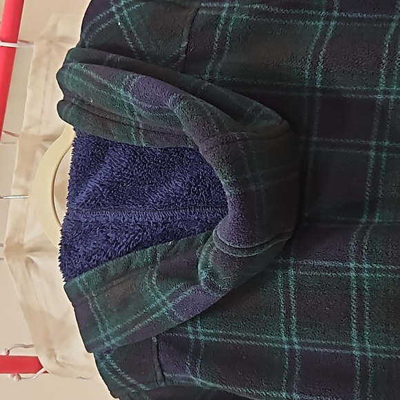 Real Tree Green & Navy Plaid Fleece - Picture 5 of 5